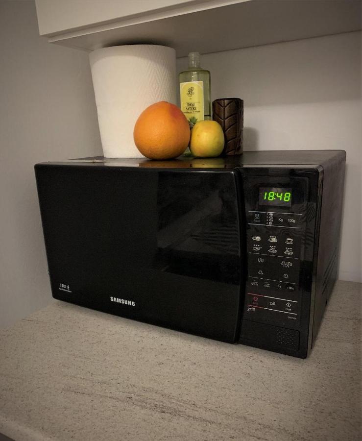 Huge 3 Room Apartament In City Center! Букурещ Екстериор снимка